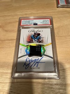2020 Flawless DJ Moore Signature gloves 17/25 PSA8 Chicago Bears