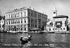 B5183) Venezia Palazzo Grassi Centro Arti Della Moda Gondola