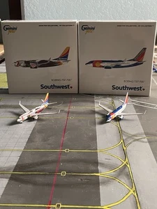 1:400 Southwest 737-700 Lot Illinois/Colorado One - Picture 1 of 7