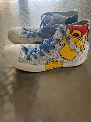 Camisas altas Converse Los Simpson para niños Chuck Taylor talla PARA HOMBRES 4 Foto 1 de 2