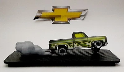 Hot Wheels '83 Chevy Silverado Custom Lowrider Truck With Adjustable Suspension - Image 1 of 4
