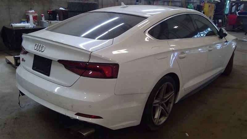 Throttle Body 3.0L Fits 20-24 AUDI Q7 6853982 - Изображение 1 из 4