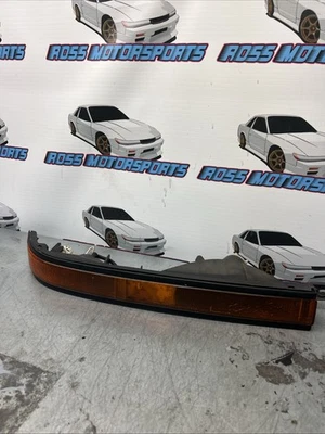 Luz de señal de giro marcador lateral derecho pasajero Toyota Supra MK3 1986-1988 7MGTE Foto 1 de 4