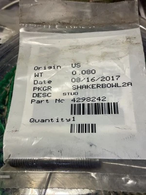 CUMMINS STUD 4298242 - Image 1 of 2