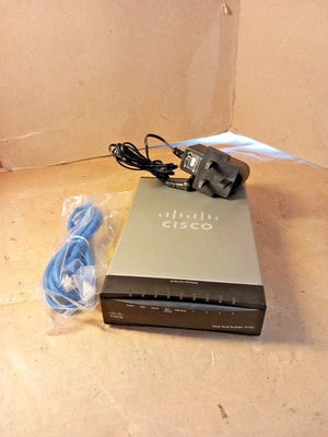 Cisco RV042 Cisco Small Business VPN Router 4 Port +PSU & CABLE - Image 1 of 4