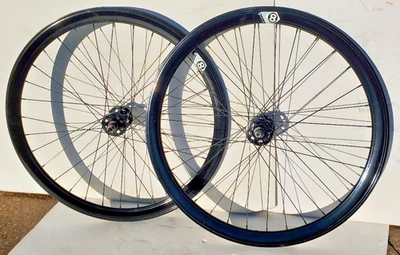 Комплект колес для велосипеда Origin8 700c Sealed Hub Track TT 32H с фиксированной передачей FF SS Mavic - Изображение 1 из 4