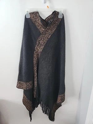 Панчо Steve Madden в металлическую полоску с бахромой один размер подходит всем - Изображение 1 из 4