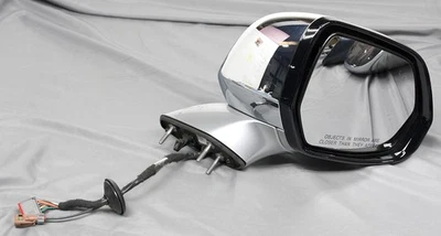 Espelho externo OEM para Lincoln Aviator Black Label Silver Radiance (JS, M7432) - Imagem 1 de 4