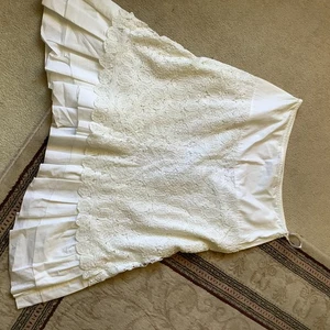 Stunning Per Una Speziale White Skirt Heavily Embroidered Size 14r - Picture 1 of 4