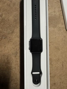 Apple Watch For Parts 7000 Series - Photo 1 sur 9
