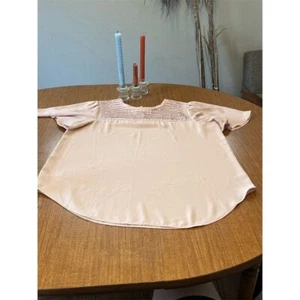 Ann Taylor Women's Blouse Large Peach Lace Pleated Solid Casual Formal - Picture 1 of 4