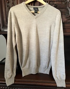 Jos A Bank Traveler Collection Pullover V-Ausschnitt 100% Merino Braun Wolle Medium Neu ohne Etikett - Bild 1 von 7