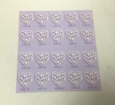 U.S. #4151a Wedding Heart Booklet 20 - 41 cent Stamps Mint NH 2007 - Image 1 of 2