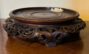 Soporte de exhibición de madera tallada china para jarrón de porcelana Kangxi o lámpara base censor - Imagen 1 de 17