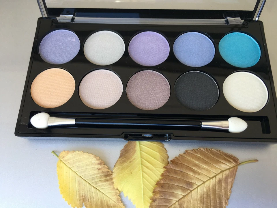 Paleta de sombras de ojos Mariposa 🦋 Dolly Wink Foto 1 de 4