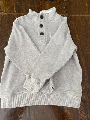Boys Shirt ,Grey Sweater Brand Crazy 8 Sweater Size 5-6 , good condition  - Image 1 of 4