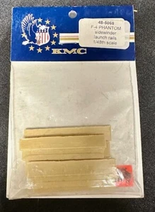Rieles de lanzamiento KMC Kitbuilder's Series 48-5068 1/48 F-4 Phantom Sidewinder - Imagen 1 de 2