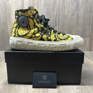 Versace Canvas BAROCCO Print Nero Oro Black Gold Mens Size 9 (42 EU) - Picture 1 of 12