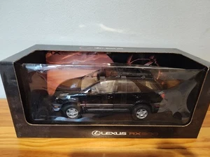 AUTOart 1:18 LEXUS RX300 Lexus 10th Anniversary 1989-1999 - Picture 1 of 3