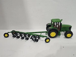 John Deere Tractor 7220 With 6 Bottom Plow - Picture 1 of 12
