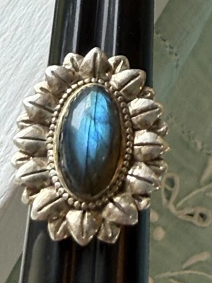 Anillo de labradorita pesada de plata de ley talla 7 Foto 1 de 4