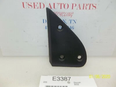 88 89 90 91 92 93 94 95 96 97 NISSAN PICKUP D21 LEFT DOOR MIRROR INTERIOR TRIM - Image 1 of 4