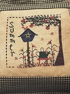 Heart In Hand Wee Summer Cross Stitch Pattern - Picture 1 of 2