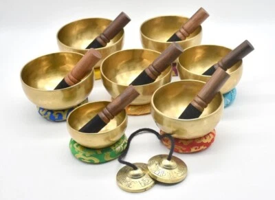 4-6" Palm Size Singing Bowl set of 7 Chakra Tuned Seven Note Singing Bowl mallet - Image 1 of 4