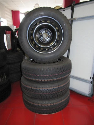 Fiat Grande Punto  Winterkomplettsatz  185/65R15  88T    6Jx15  ET43 - Bild 1 von 2
