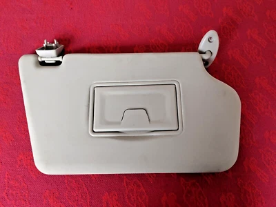 Parasol/parasol con gancho de soporte para conductor derecho Mazda 2 MK1 (DY) 2002 Foto 1 de 4