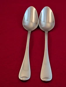 Lot Of 2 Oneida ISLET Stainless 18/10 Glossy OVAL SOUP SPOONS Indonesia Flatware - Picture 1 of 6