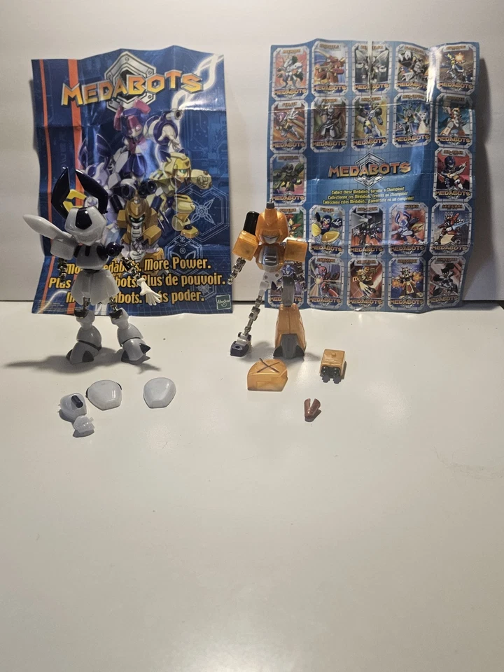 Medabots Build Your Own Model Kits Rokusho And Metabee Incomplete  - Image 1 of 4