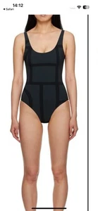 Traje de baño Toteme monograma negro/M/NUEVO CON ETIQUETAS/M/10/PRECIO DE VENTA SUGERIDO POR EL FABRICANTE 170 £/agotado - Imagen 1 de 11
