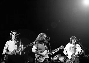 Grateful Dead Monochrome Photo Print 05 (A4 Size-210 x 297mm-8.5" x 11.75") - Picture 1 of 2