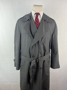 FALL/WINTER Christian Dior Men's Gray Solid Trench Coat 42R $2,195 - Picture 1 of 10