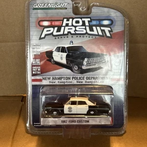 New 2016 Greenlight Hot Pursuit 1967 Ford Custom New Hampton Police Department - Picture 1 of 6