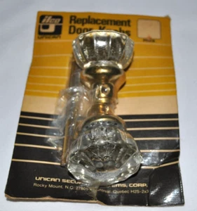 Ilco Unican Glas Kristall Rund Ersatz Türknopf Neu aus altem Lagerbestand #210-03-25 - Bild 1 von 7