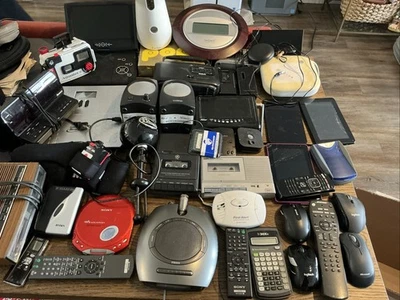 Lot Of 40 Electronics For Parts Or Repair Pre-Owned - 33+ Pounds - Image 1 of 4