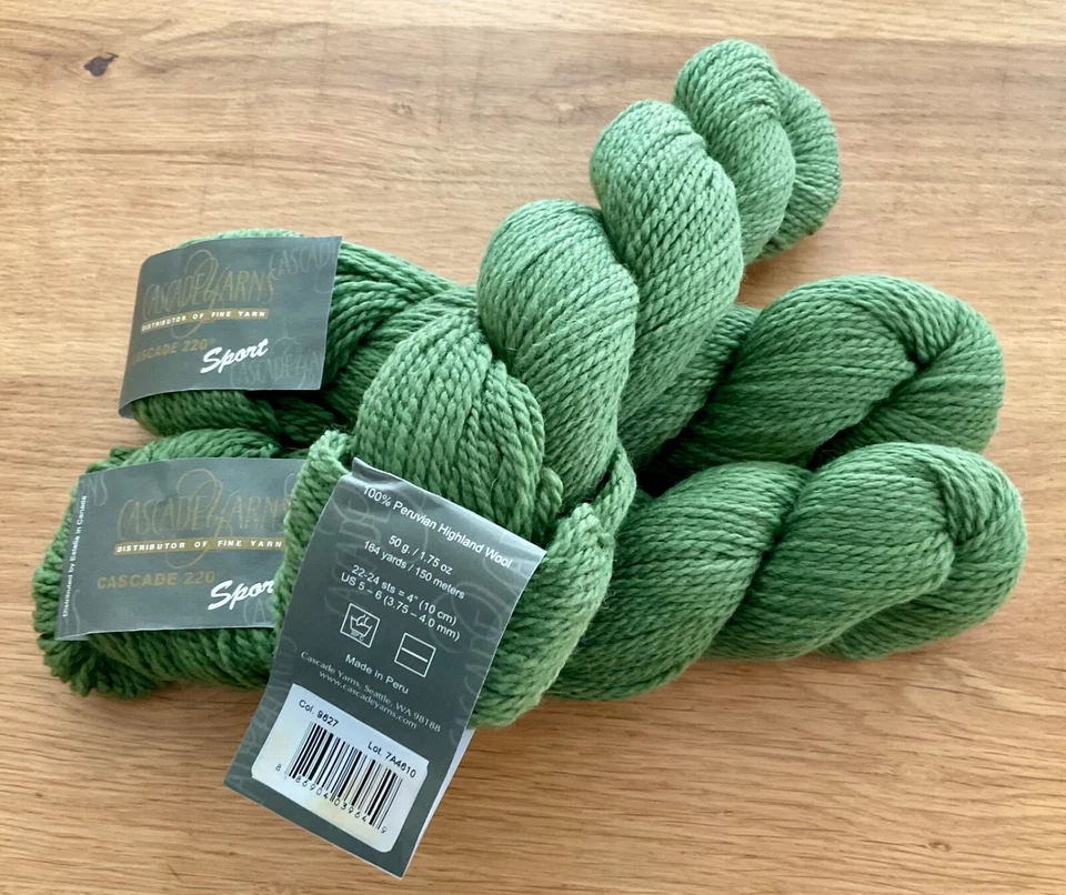 Каскадная пряжа 220 спортивная - 3 мотка зеленая (#8914) - Изображение 1 из 1