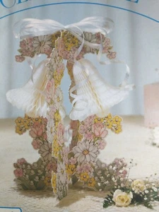 Centros de mesa Hallmark "Bells of Love" vintage 1979 nuevo en paquete fiesta panal y papel - Imagen 1 de 9