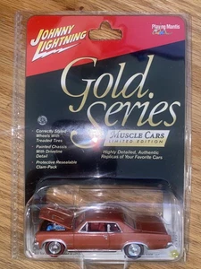 Johnny Lightning  1964 Pontiac GTO  Gold Series Muscle Cars Limited editon. - Picture 1 of 5