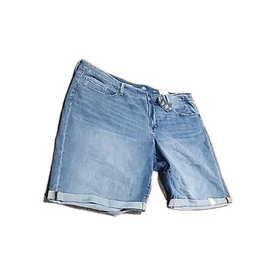 St Johns Bay Womens 24W Denim Bermuda Shorts Medium Wash 11.5" Inseam NWT - Image 1 of 4