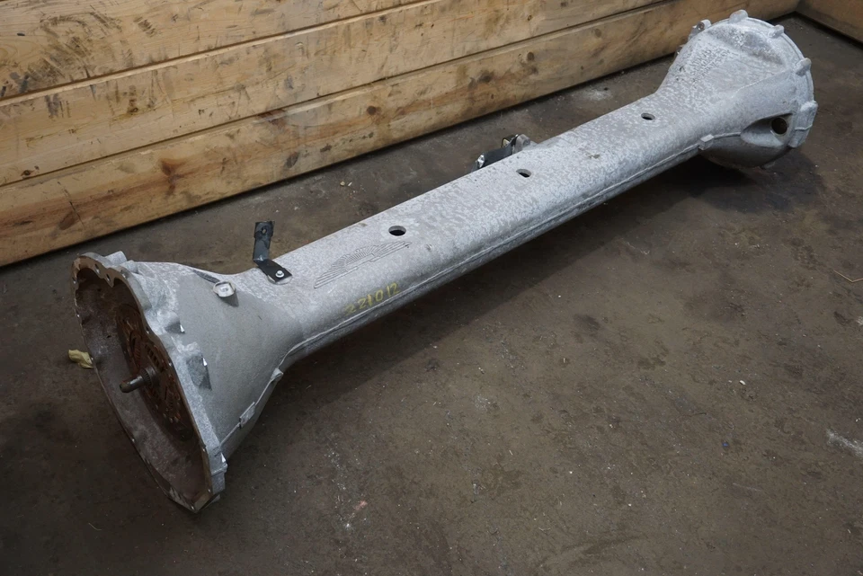 Rear Prop Drive Shaft Torque Tube Assembly 8D33-4500-BA Aston Martin DB9 2004-12 Foto 1 de 4