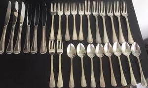 Cubo de plata Oneida "GOLDEN PATRICIAN" - 27 piezas Cuentas de oro 1975 - Imagen 1 de 6