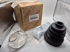 Toyota Avensis T22 Genuine Front Inner CV Boot Kit 0443802111 New OEM - Picture 1 of 7