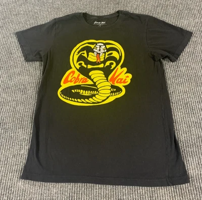 Camiseta Cobra Kai Para Hombre Pequeña Negra Manga Corta Karate Niño Película Serpiente Algodón Foto 1 de 4
