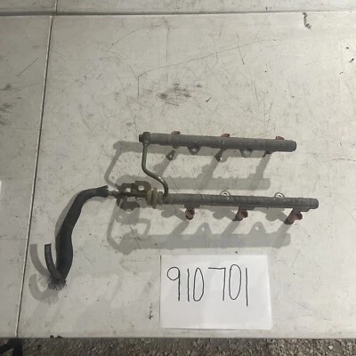 Juego de inyectores de combustible con riel de 2004 Lexus RX330 3.3 232500A020 Foto 1 de 4