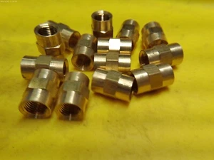 1/8" Buchse NPT Messing UNION-EDELMAN 203200-WH3300X2 - Bild 1 von 1