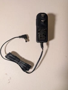 OBELIEVE OBL-0902000U 9V 2A Power Adapter Charger 100-240V - Black - Picture 1 of 2