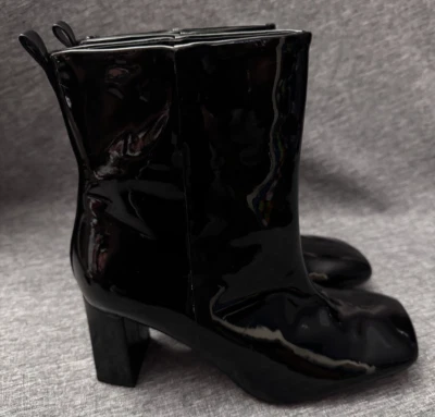 Botas medianas Good American para mujer de charol negro sin cordones tacón bloque talla 9M Foto 1 de 4